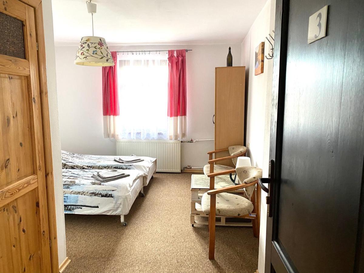 Dom Nad Krutynia Apartment Ukta ภายนอก รูปภาพ